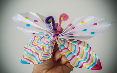 Créer des papillons en papier