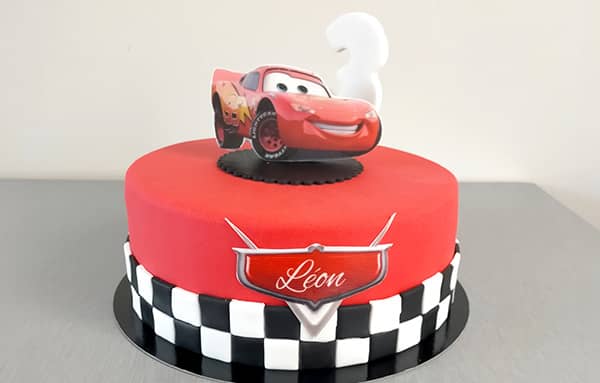 Photo d'un gateau d'anniversaire Cars